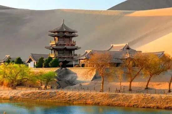 西北旅游